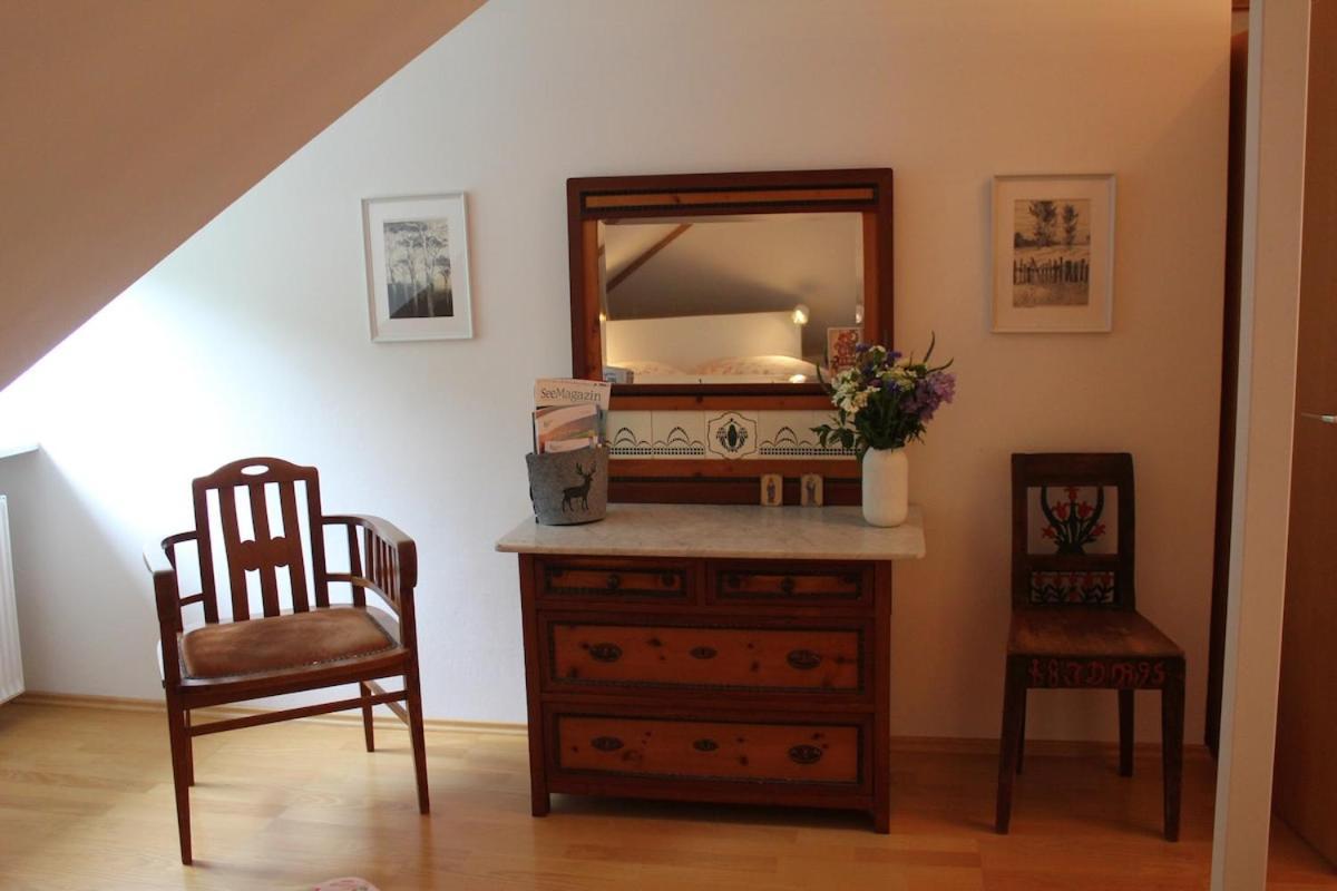 Grosse Wohnung Mit Dachterrasse In Щарнберг Екстериор снимка